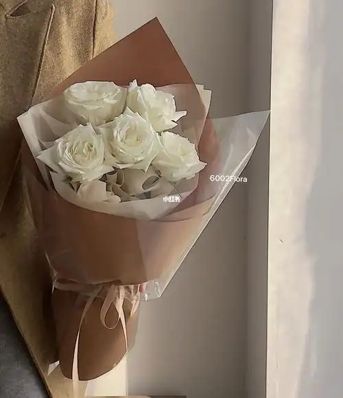 韩式花束  #蚌埠探店  #蚌埠花店#白玫瑰小束  #白玫瑰花束  #派