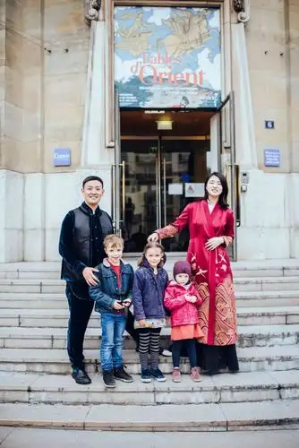 培养亲朋好友的支持现场观众的喜欢张红丽说:"作为第一位展演的的歌手