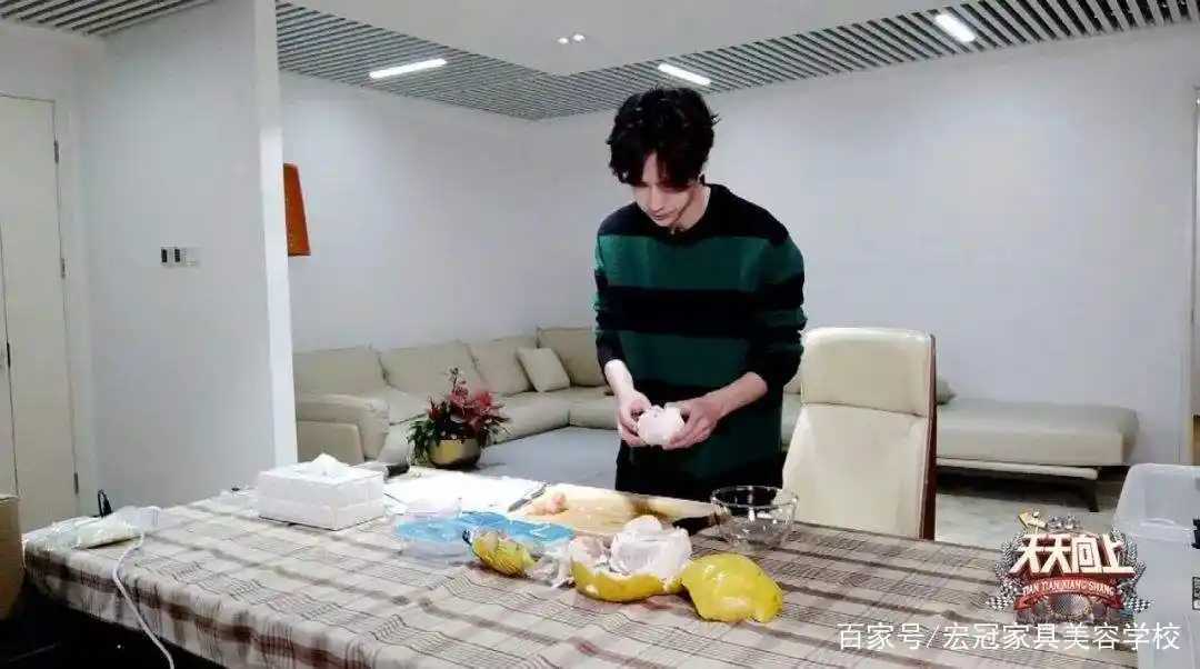 王一博豪宅被说像出租房?别被忽悠了,这才是事实真相!