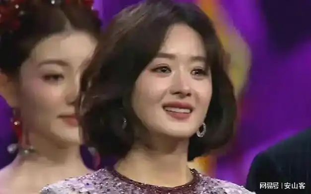 唐嫣已经走向另一条大路,撕开了娱乐圈最后的伪装|杨蓉|周迅|赵丽颖