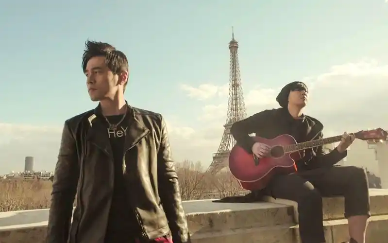 【告白气球】周杰伦和昆凌的告白气球mv,甜甜的!