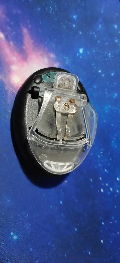 这是个老古董了万能充电器 - 摄影师jilly