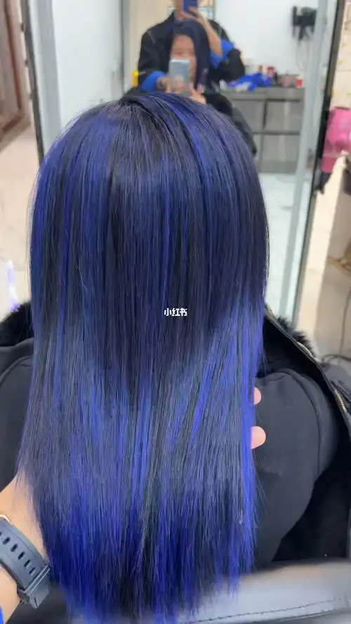 不想全头染 担心长出黑头发会尴尬可以这样做挑染#欧美挑染