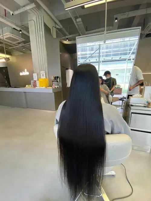 留了5年的头发直接剪掉