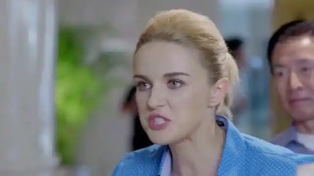 麻辣变形计:柳莎准备狙击的海景房,被关小迪改成没有窗户的房间