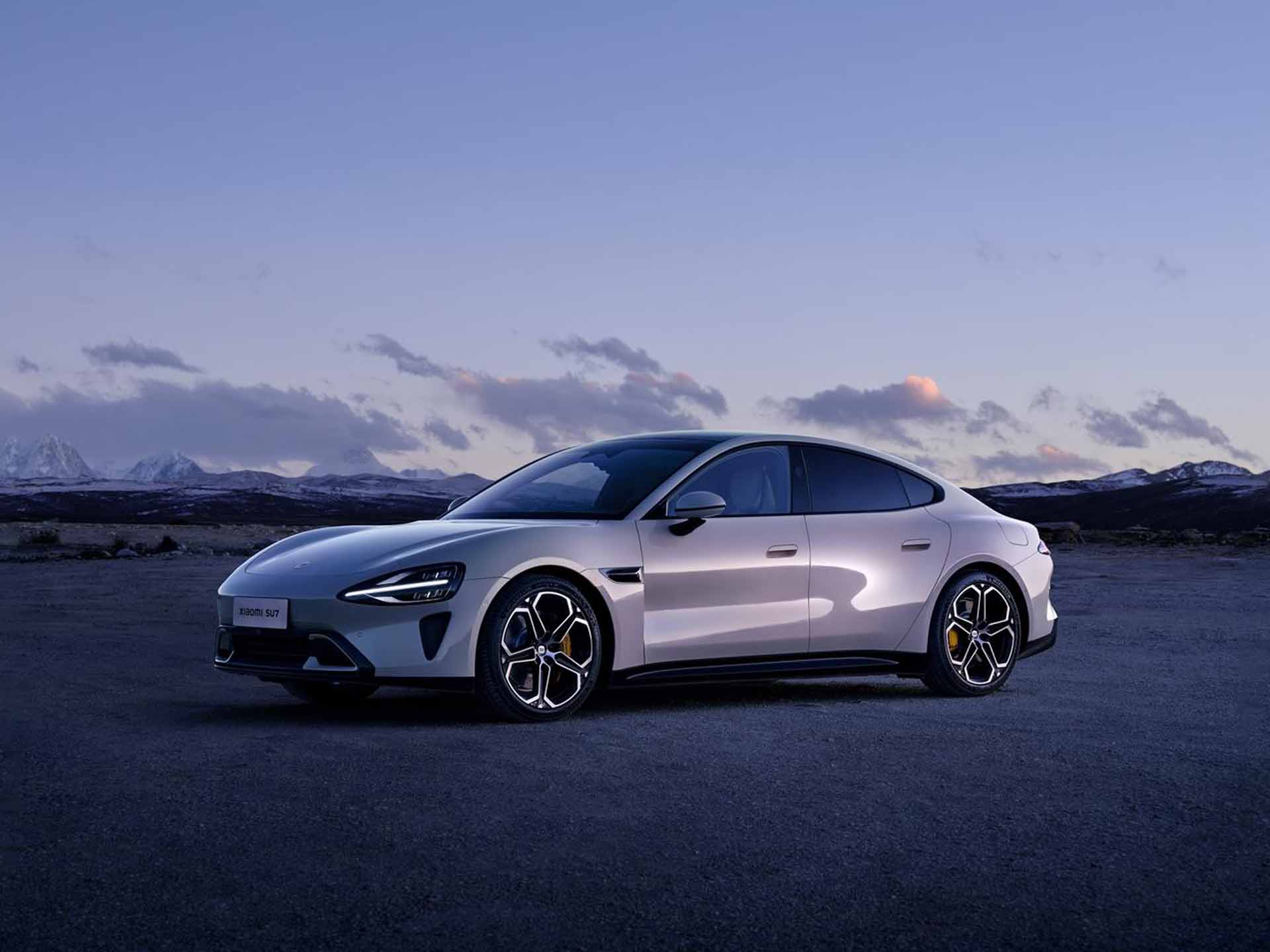 Xiaomi SU7 C级高性能 生态科技轿车