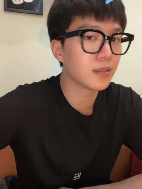 范丞丞素颜直播