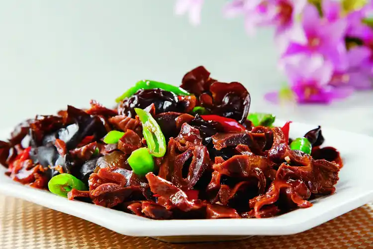 每天推荐不一样的家常小炒,看到就不想减肥了