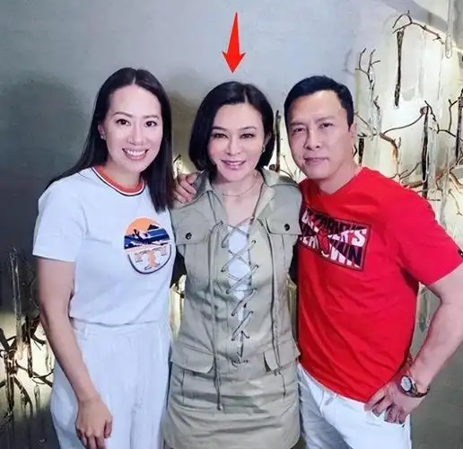 赵雅芝,逆生长代表人物起初,"不老女神"这个称号似乎是用来形容赵雅芝