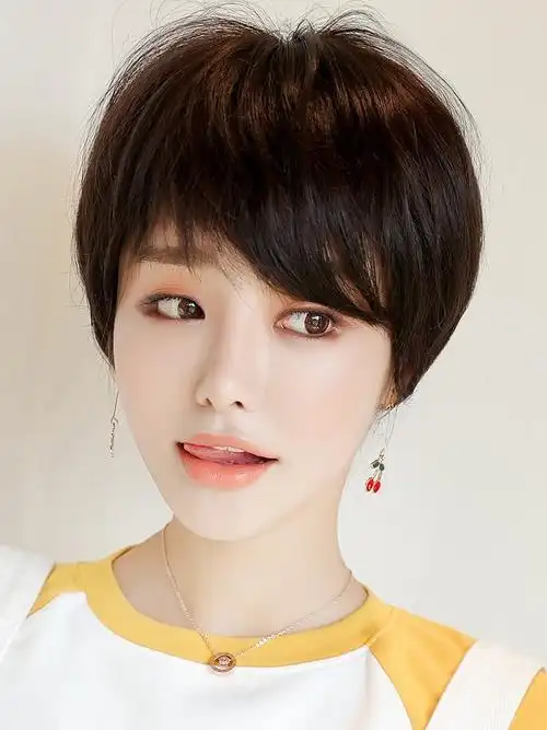 七街皇后女士假发短发圆脸齐耳造型蓬松自然逼真帅气女网红假发套