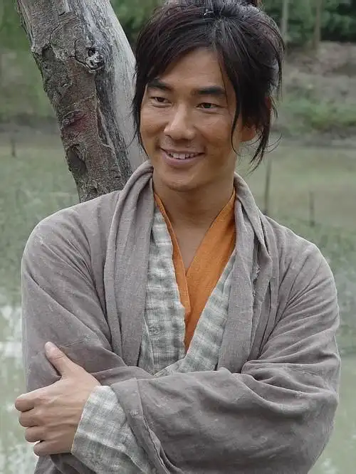 组图任贤齐杨千华古装亮相喜剧花好月圆