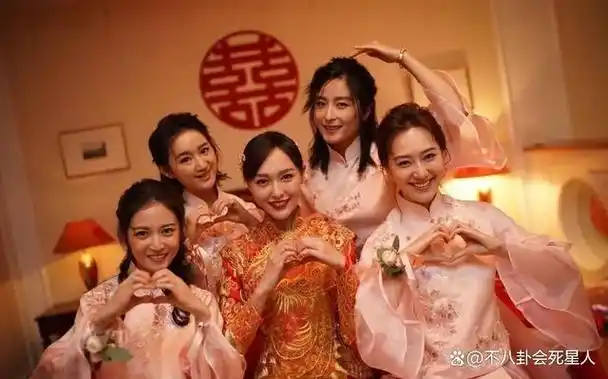 刘诗诗生日这天37岁杨幂把娱乐圈的人情世故展现得淋漓尽致