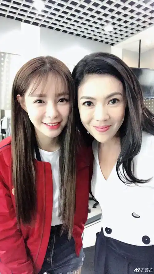 新浪娱乐讯 6月13日,苏芒[微博]在微博上发文称"生日快乐,亲爱的@沈梦