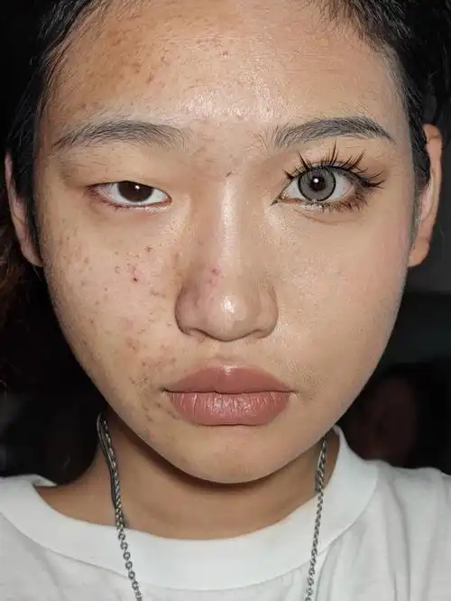 黄黑皮肿眼泡最适合的妆容!