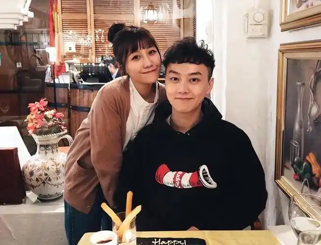 眼熟却叫不上名字的15位童星现状,有人出家,有人成