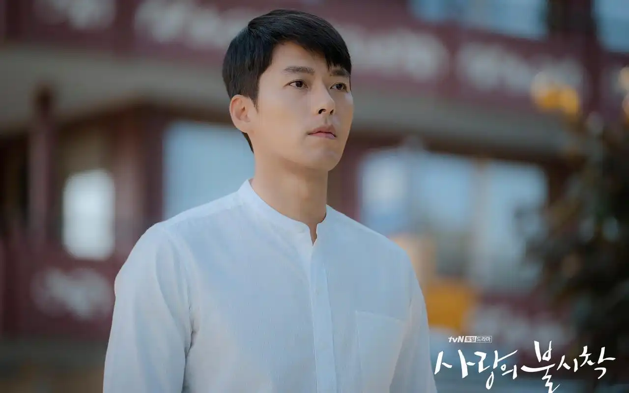 玄彬《爱的迫降》剧照图片壁纸