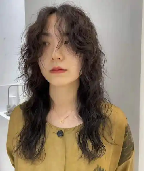 五款满头烫大卷发型图