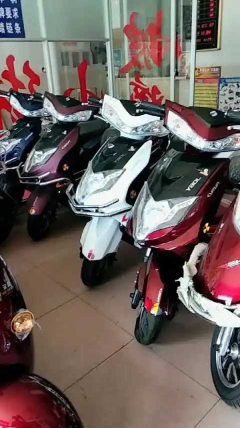 快驴金超威电池 让你电车拥有一颗强劲的心.有须要和我联系