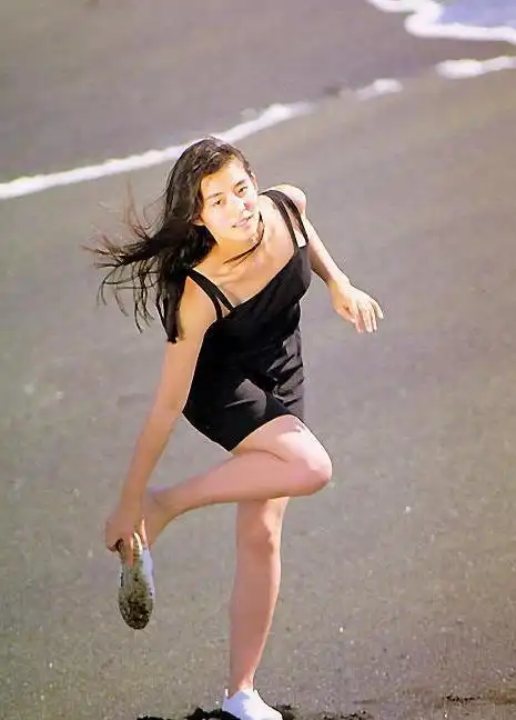 石田百合子  465x648   37k     当前显示比例:100% 查看原始图片