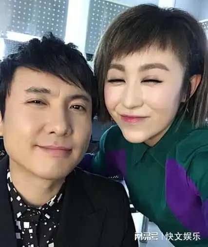 45岁沈腾与马丽再次携手上春晚一起参加央视彩排背影低调迷人