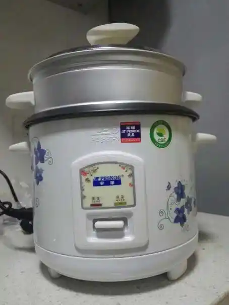 半球电饭煲4l电饭锅直身式带蒸笼mw-ds40a1-g质量怎样?粘锅吗