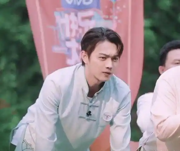 要火了,三位当红男艺人惊喜来袭,这阵容养眼又罕见_嘉宾_节目_张彬彬