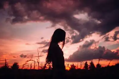 vim下一页文案句子伤感25句