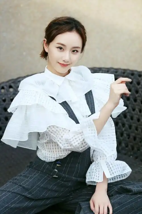 seek for u | 邓欣,霸气外露的班长大人,绽放中的潜力小花