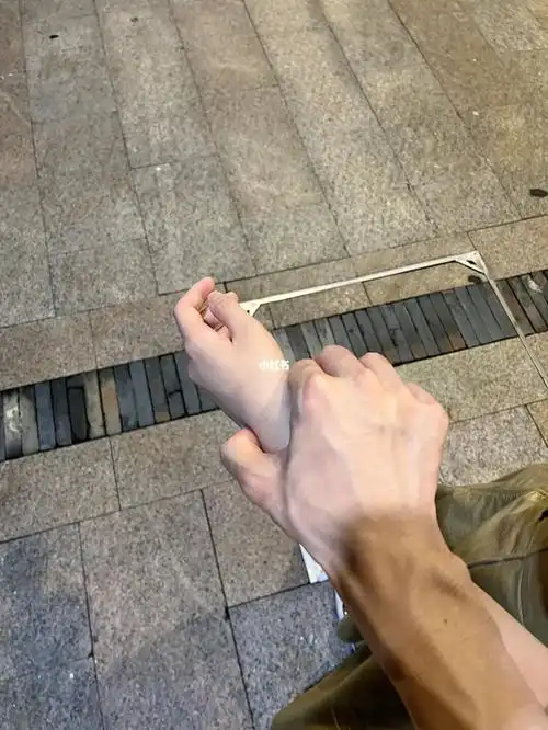 听说这样拍手显小