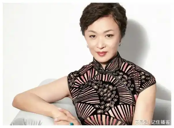 金星复婚上热搜她第一任妻子貌美如花离婚时还怀着孕