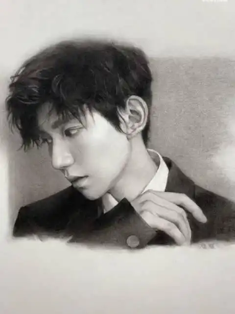 王源素描头像示范教程材料炭笔碳条炭精条