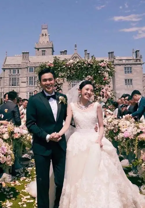 李沁|宋茜|唐艺昕|马思纯|井柏然|娱乐圈_网易订阅