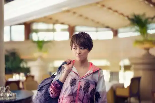 人间·小团圆 香港仔的剧照