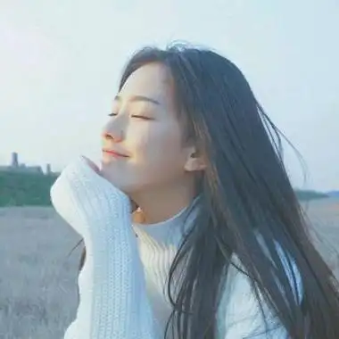 最新唯美清纯qq头像闺蜜两人一人一张-女生头像 - 壁纸之家