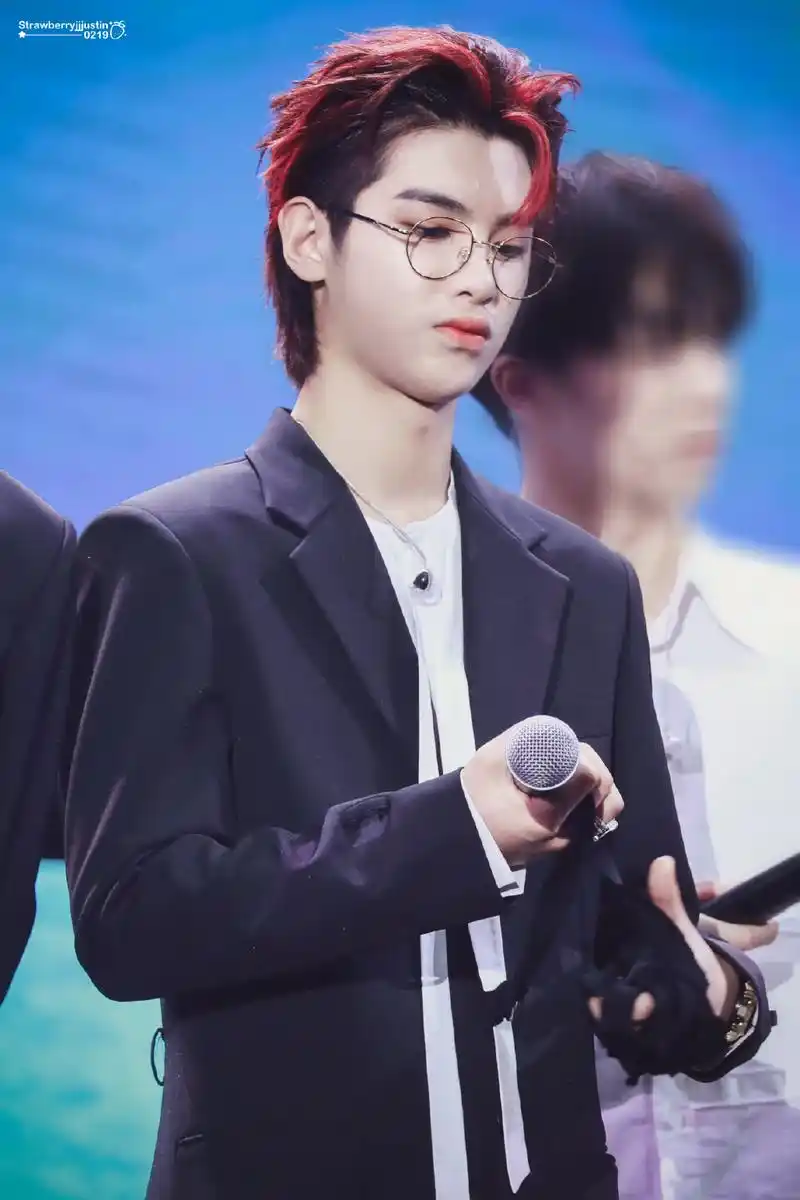 justin新站来报道大量绝美新图等你右键保存