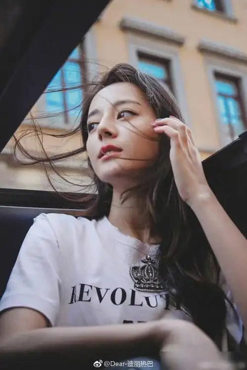 迪丽热巴美照合集每一张都能做手机壁纸