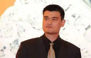 国字脸男人面相国字脸男人的性格与运势 导读四方脸又被称作是国字脸