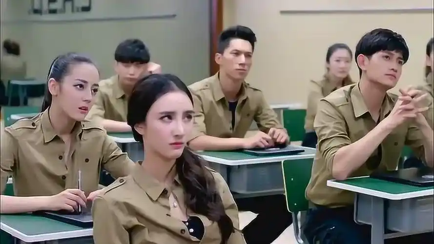 麻辣变形计:是骡子是马拉出来溜溜,总教官决定实战演练