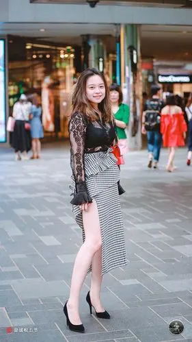 街拍不施粉黛才是美丽不要认为普通人与时尚无关