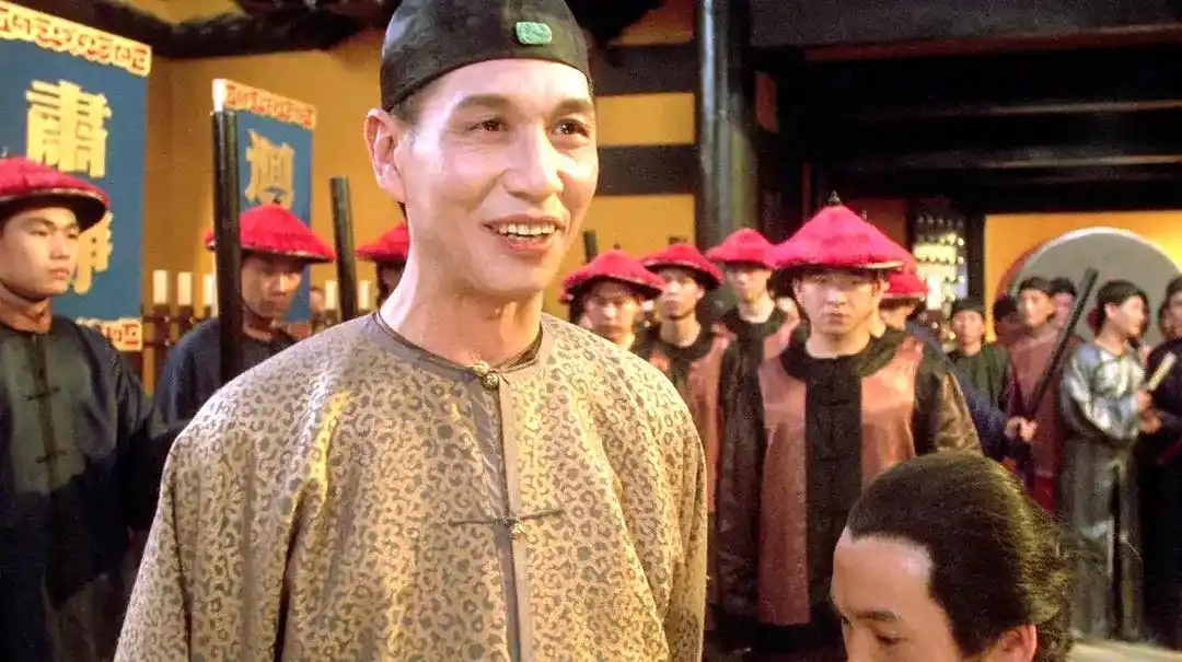 "演什么都像自己",就连一些演技派也难逃此评价,比如大家熟知的金士杰