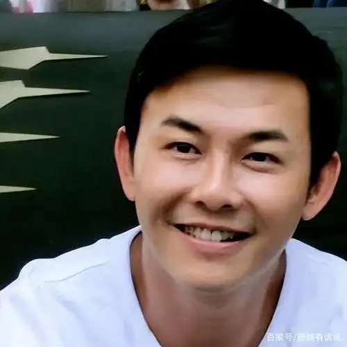 王禄江:出道无绯闻,51岁未婚未娶,余生将爱留给亲朋好友