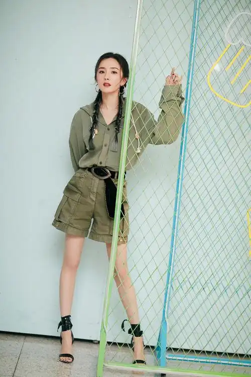 杨幂20210123图频集快乐大本营