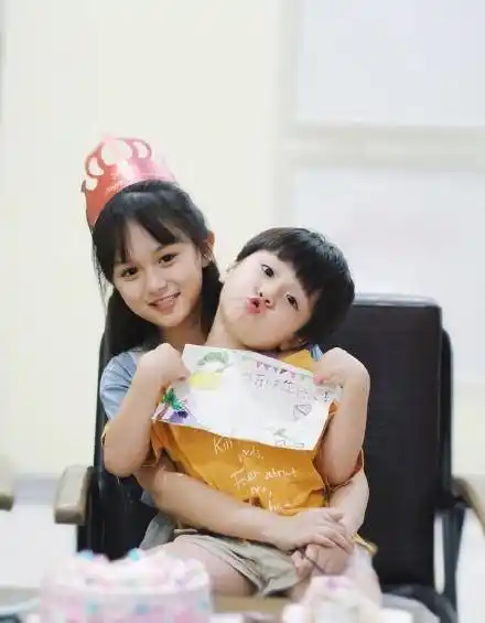 一路随行,一同成长.