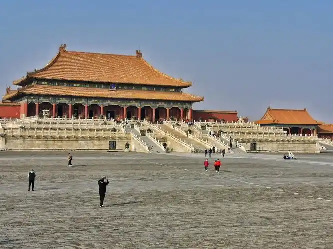 故宫建筑群规模宏大壮丽建筑精美布局统一集中体现了我国古代建筑艺术