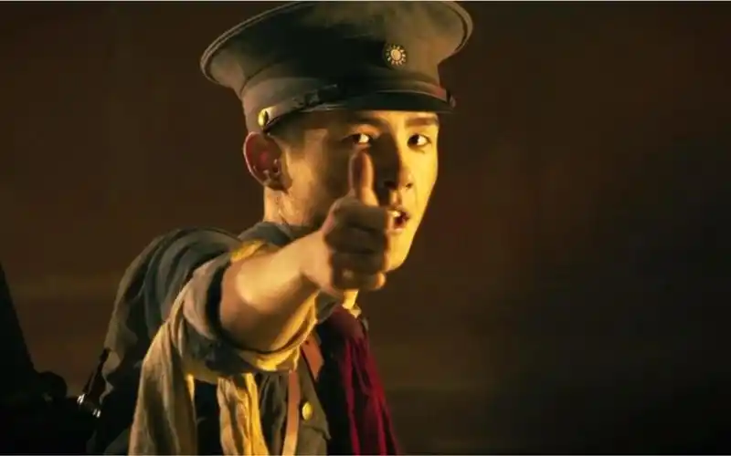 【刘昊然 |粟裕电影混剪 】_哔哩哔哩 (゜-゜)つロ 干杯~-bilibili