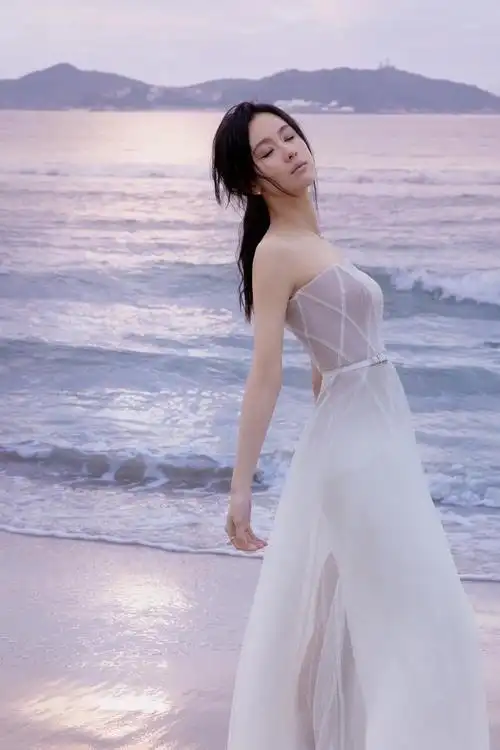 被陈都灵的珍珠妆造狠狠惊艳到了!