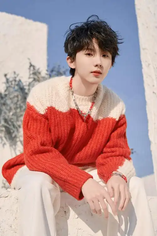 马嘉祺粉丝的两幅面孔