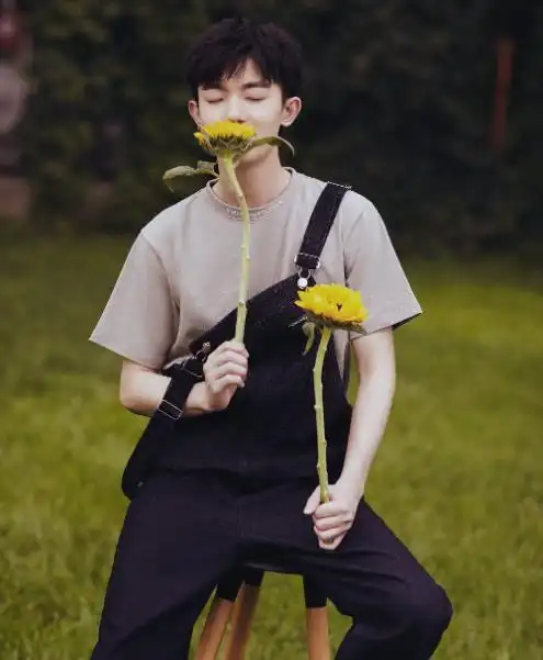 原创李明德亲爱的热爱的97扮演者元气满满阳光清秀