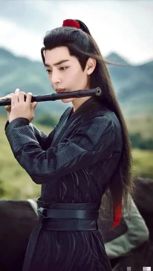 你是从什么时候开始喜欢肖战的?_陈情_男孩_开始关注