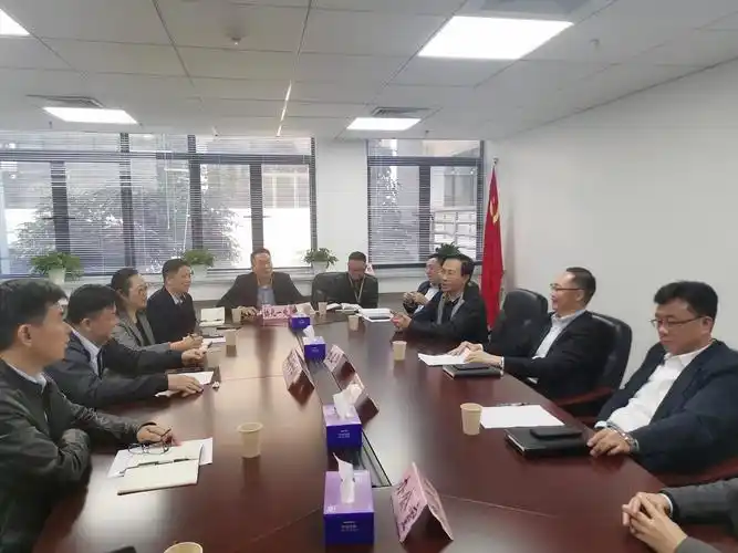 坪山区委副书记,政法委书记李映中率队拜访市信访局